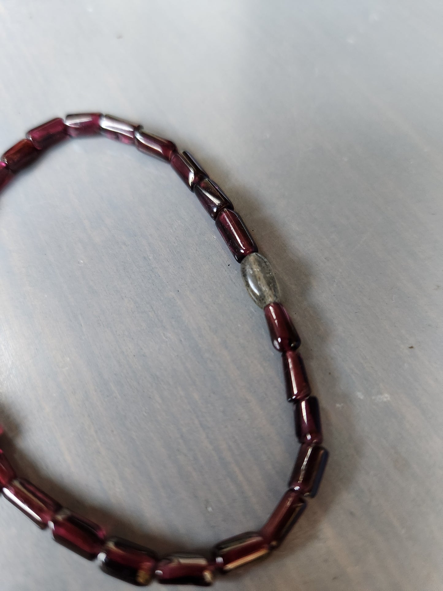 Martine garnet stone bracelet with labradorite