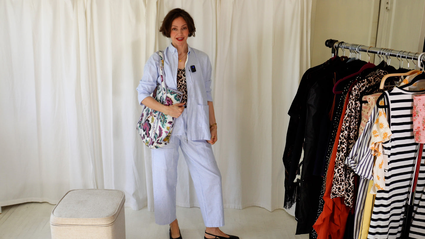 Structured Floral Tote Bag with zipper and inside pocket - Violet Riot