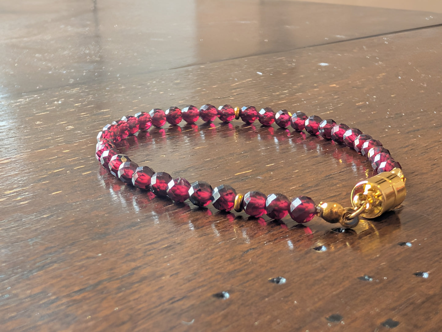Martine Garnet Stone Bracelet with Magnetic Closure | Inclusive Jewelry