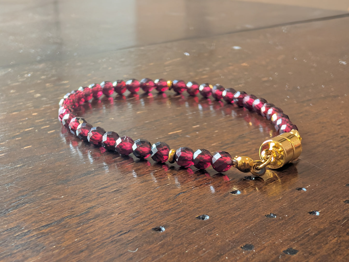 Martine Garnet Stone Bracelet with Magnetic Closure | Inclusive Jewelry