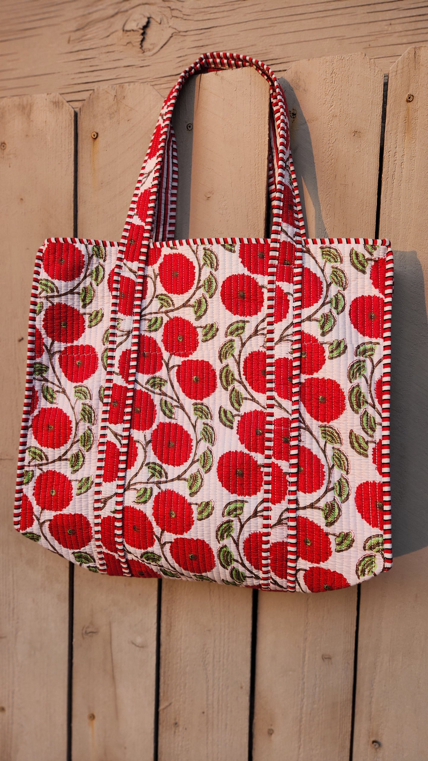 Structured Tote Bag with zipper and inside pocket - Poppy