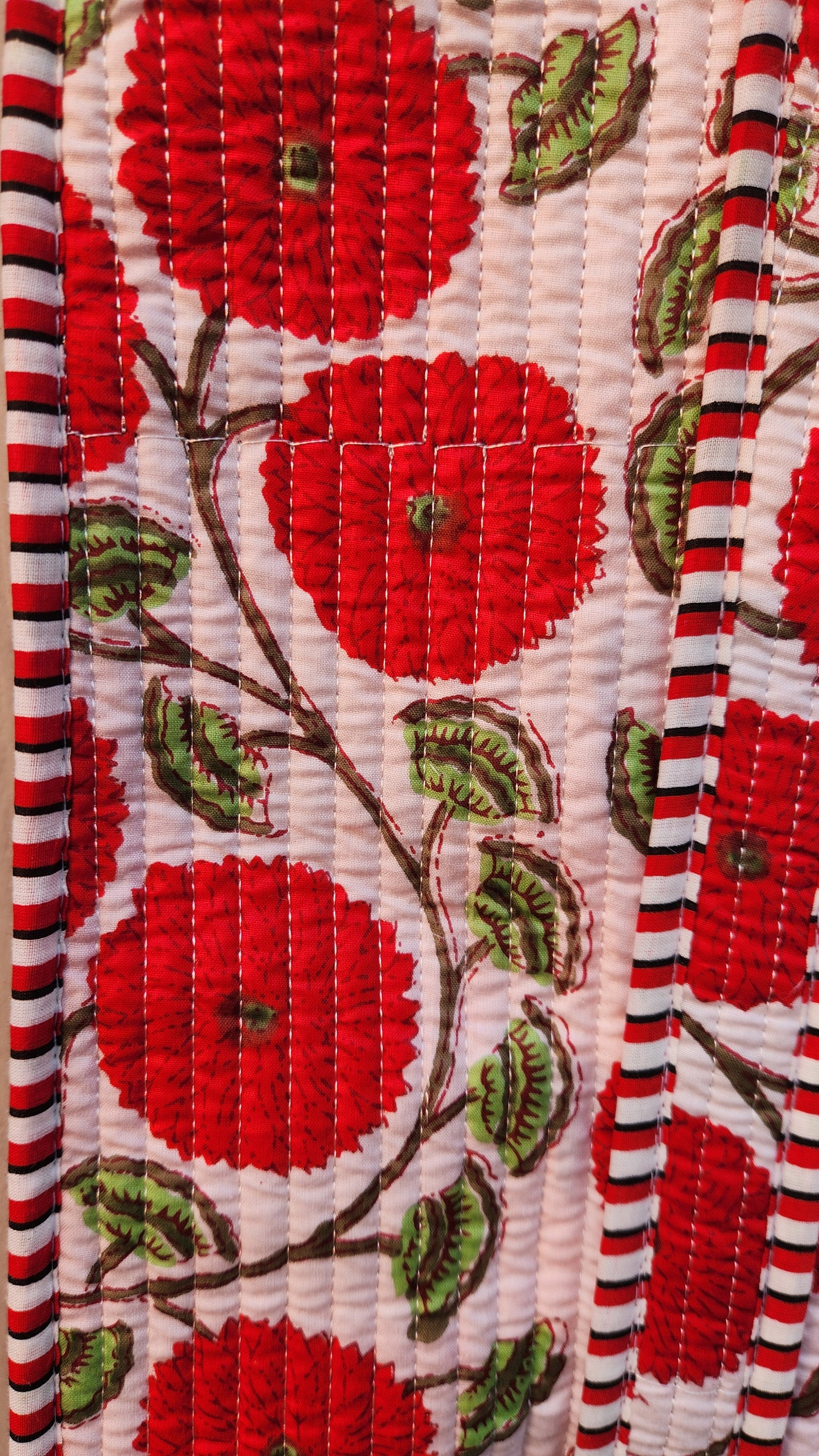 Structured Tote Bag with zipper and inside pocket - Poppy